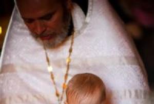 Крещение ребенка: правила подготовки к обряду, требования к родителям и крестным